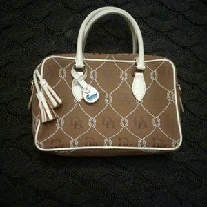 Dooney & Bourke Bag